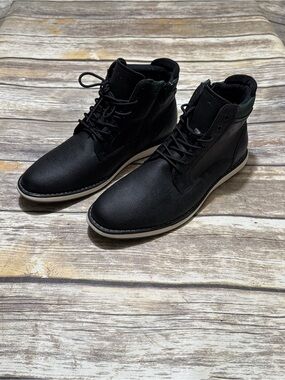 Aldo Chukka Boots for Men on Sale up to 90% Off: Poshmark display picture 1